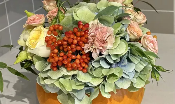 sustainable-flower-gifting-eco-friendly-amp-bouquets-amp-conscious-floral-art