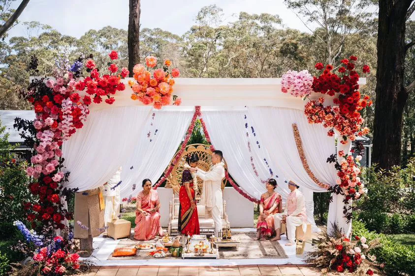 flowers-and-their-meaning-in-wedding-traditions-worldwide