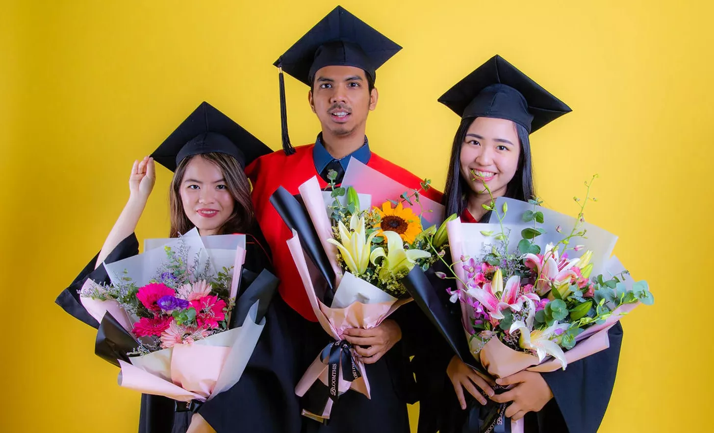 best-flowers-for-graduation-how-to-choose-the-perfect-bouquet