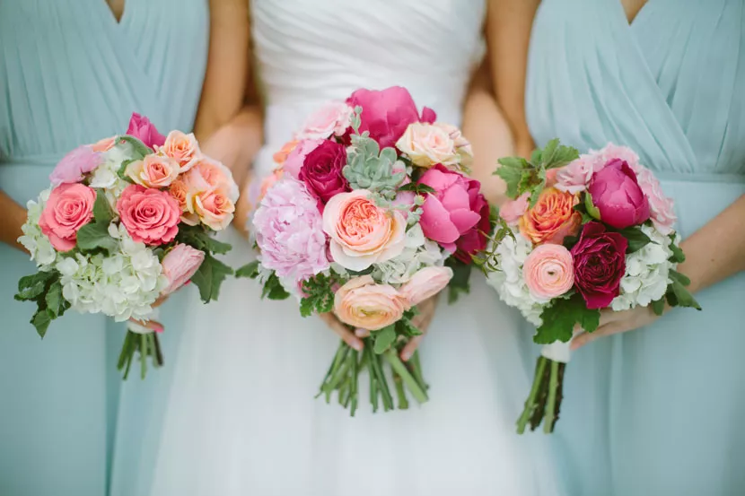 how-to-choose-the-perfect-flowers-for-spring-weddings