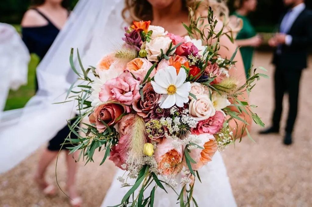 Wedding Bouquet Styles That Will Define 2025